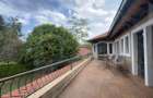 5 Bed Townhouse with En Suite in Runda - 12