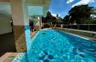3 Bed Apartment with En Suite at Riverside - 2