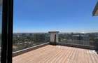 4 Bed Apartment with En Suite in Valley Arcade - 12