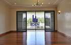 5 Bed Townhouse with En Suite in Loresho - 13