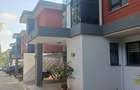 5 Bed Townhouse with En Suite at Lavington - 1