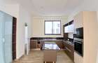 3 Bed Apartment with En Suite at Riverside Drive - 14