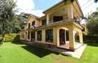 4 Bed Townhouse with En Suite at Convent Drive - 2