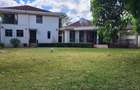 5 Bed House with En Suite in Runda - 1