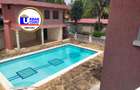 4 Bed House with En Suite at Near Serena Hotel - 12