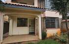 4 Bed Townhouse with En Suite at Lavington - 7