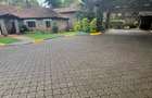 5 Bed House in Lavington - 1