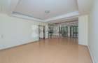 4 Bed Apartment with En Suite at Riverside Drive - 3