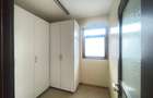 5 Bed Townhouse with En Suite in Lavington - 16