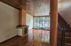 4 Bed House with En Suite in Lavington - 4
