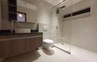 4 Bed House with En Suite in Parklands - 8