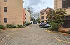 6 Bed Townhouse with En Suite at James Gichuru - 5