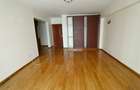 4 Bed Apartment with En Suite in Kilimani - 6