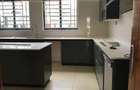 4 Bed Townhouse with En Suite at Paradise Lost - 7