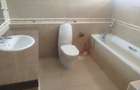4 Bed House with En Suite in Lavington - 5