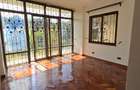 5 Bed Townhouse with En Suite at Convent Drive - 17