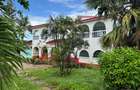 4 Bed House with En Suite in Shanzu - 19