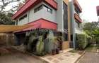 5 Bed Townhouse with En Suite in Lavington - 1