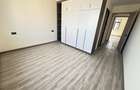 3 Bed Apartment with En Suite in Kilimani - 15