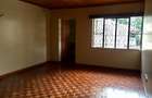 5 Bed House with En Suite in Lavington - 10