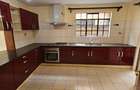 4 Bed Townhouse with En Suite at Lavington - 2