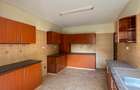 5 Bed Townhouse with En Suite in Lavington - 2