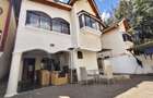 6 Bed Villa with En Suite in Lavington - 18