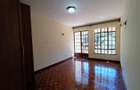 5 Bed Townhouse with En Suite in Lavington - 9