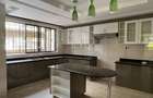 5 Bed Townhouse with En Suite in Lavington - 4