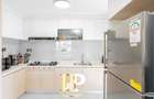 3 Bed Apartment with En Suite in Riverside - 7