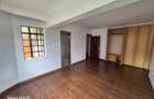 3 Bed Apartment with En Suite at Kichugu Road - 11