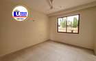3 Bed Apartment with En Suite in Nyali Area - 11
