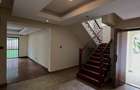 5 Bed Townhouse with En Suite at Convent Drive - 6