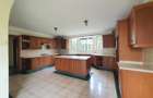 5 Bed House with En Suite at Nyari - 9
