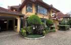 5 Bed Townhouse with En Suite at Off Othaya Road - 1