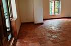 5 Bed Townhouse with En Suite at Lavington - 17