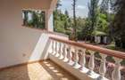 5 Bed House with En Suite in Nyari - 2