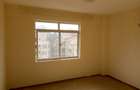 3 Bed Apartment with En Suite in Kilimani - 12