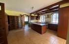 5 Bed Villa with En Suite in Kitisuru - 12