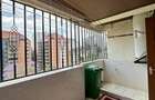 4 Bed Apartment with En Suite in Kilimani - 20