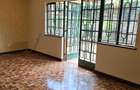 5 Bed Townhouse with En Suite at Mandera Road - 18