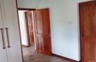 4 Bed Townhouse with En Suite at Kerarapon Drive - 13