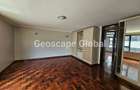 3 Bed Apartment with En Suite in Riverside - 3