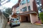5 Bed Townhouse with En Suite at Lavington Green - 1