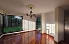 5 Bed Villa with En Suite in Runda - 8