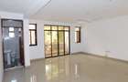 3 Bed Apartment with En Suite at Beach Road - 7