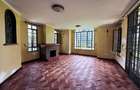 5 Bed Townhouse with En Suite in Runda - 2