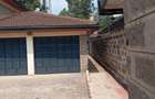 5 Bed House with En Suite at Lavington - 14