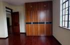 Serviced 2 Bed Apartment with En Suite at Valley Arcade - 6