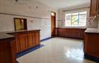 3 Bed Apartment with En Suite at Riverside Drive - 7